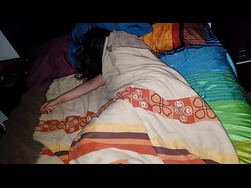 ❤️ Styvbarn som skäller ut sin unga styvmor medan hon sover. ️ Porno at porn sv.my-hentai-gallery.ru